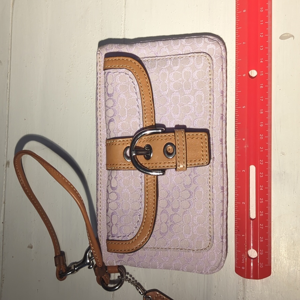 Coach signature wristlet in lavender